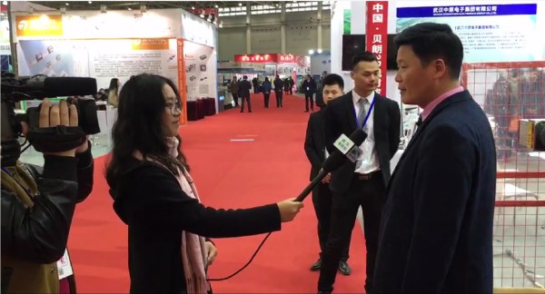 湖北電視臺記者采訪貝朗自動(dòng)化王總 湖北電視臺記者采訪貝朗自動(dòng)化王總