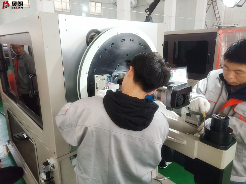 數控鐵絲成型機裝配工作我們是認真的 數控鐵絲成型機裝配工作我們是認真的