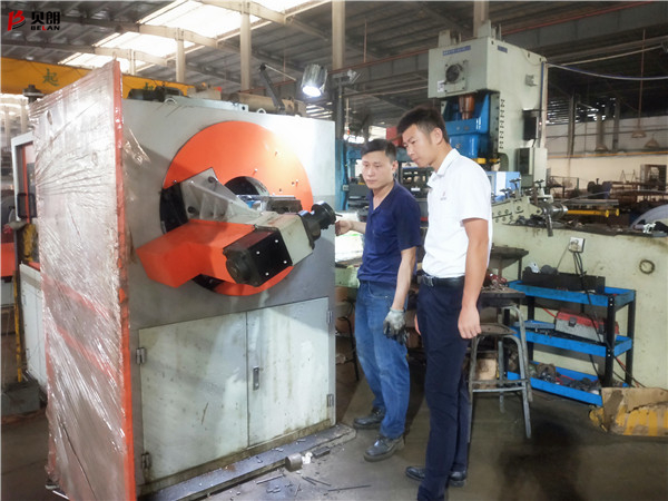 貝朗自動化設備技術在客戶處現場輔導 貝朗自動化設備技術在客戶處現場輔導