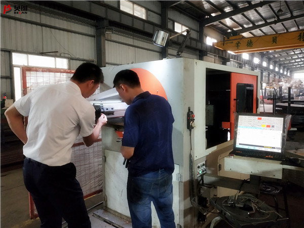 貝朗自動化設備技術在客戶處現場輔導 貝朗自動化設備技術在客戶處現場輔導